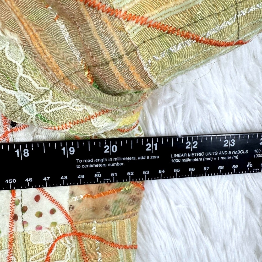 Vintage Yak Magik Embroidered Patchwork Jacket Size L Mixed‎ Media Boho Artsy - Picture 10 of 14